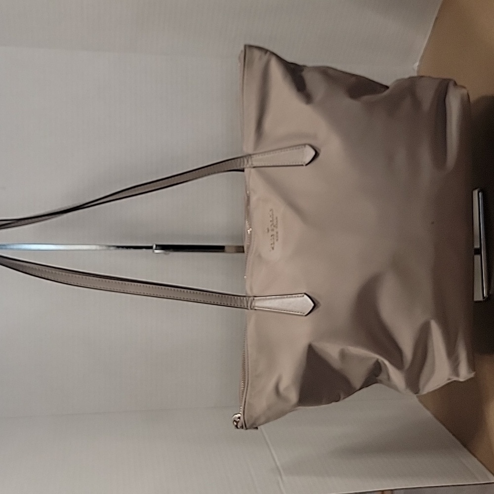 Kate Spade S362 Large Nylon Tote. Light Beige / Greige / Taupe. Used Condition.